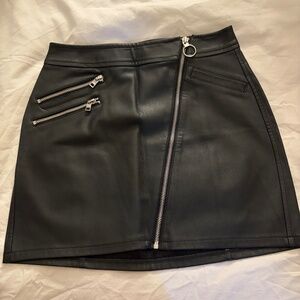 Express faux leather zip mono skirt size 0